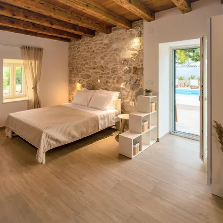 Di Perla By Interhome * Primošten