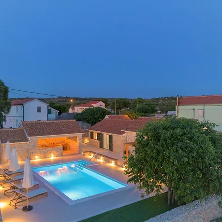 Di Perla By Interhome * Primošten