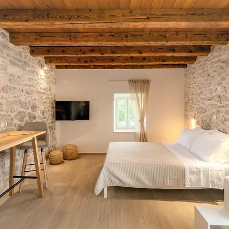 Di Perla By Interhome Примоштен