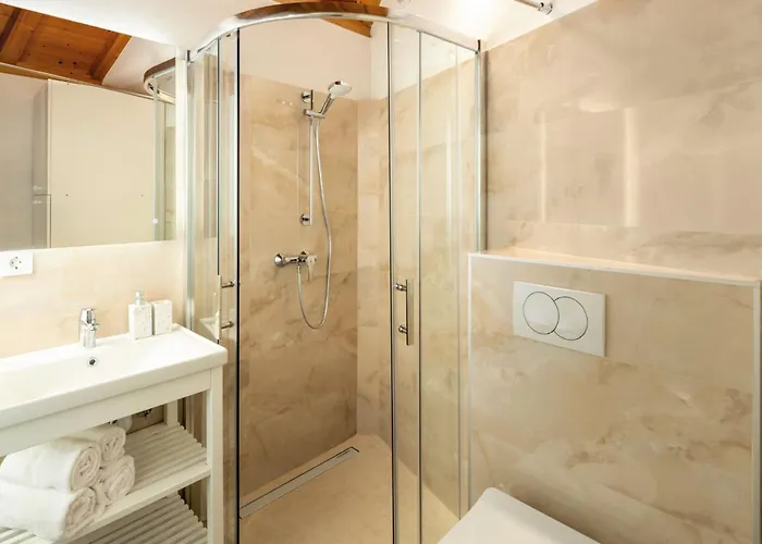 Di Perla By Interhome