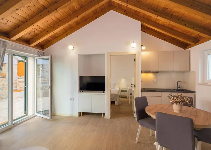 Di Perla By Interhome * Primošten